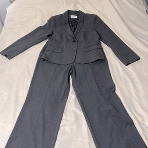 Misses Business Suit
